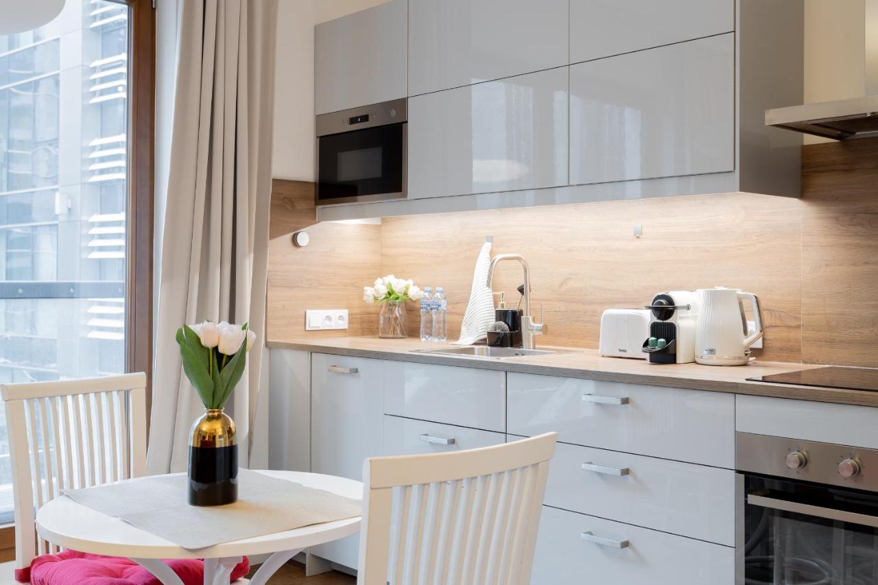Golden Apartments Warsaw - Big Apartment In Luxury Building Near Metro Station-Grzybowska 85-5 מראה חיצוני תמונה